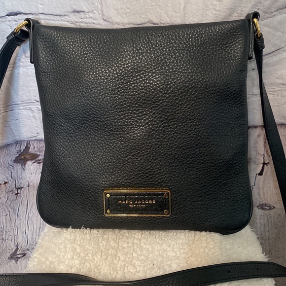 “MARC JACOBS” Women’s Black Leather Crossbody Bag…Small - Picture 2 of 12